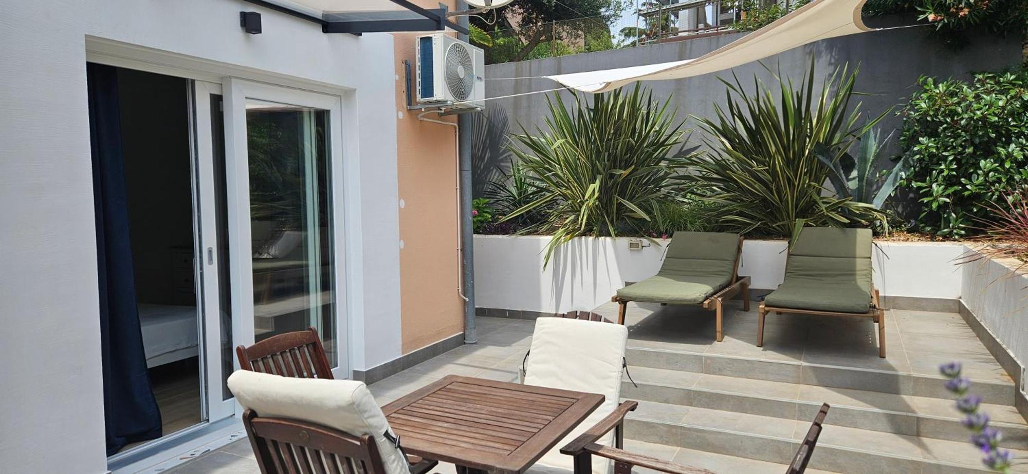 Apartment Maya Near The Beach Premantura Exterior photo